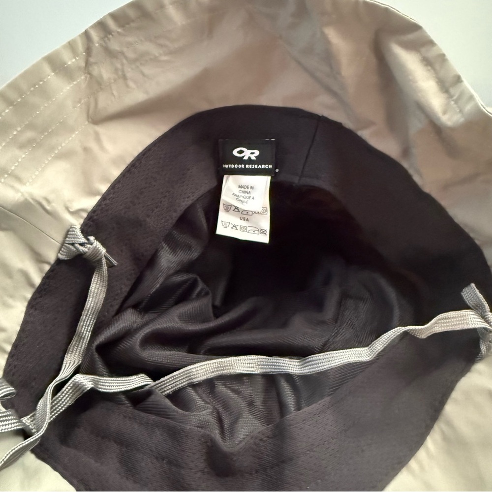 Outdoor Research packable bucket Hat - Picture 2 of 3